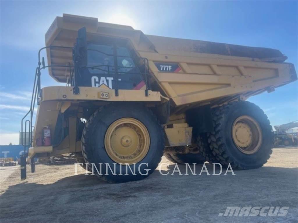 CAT 777F Шарнирно-сочленённые самосвалы