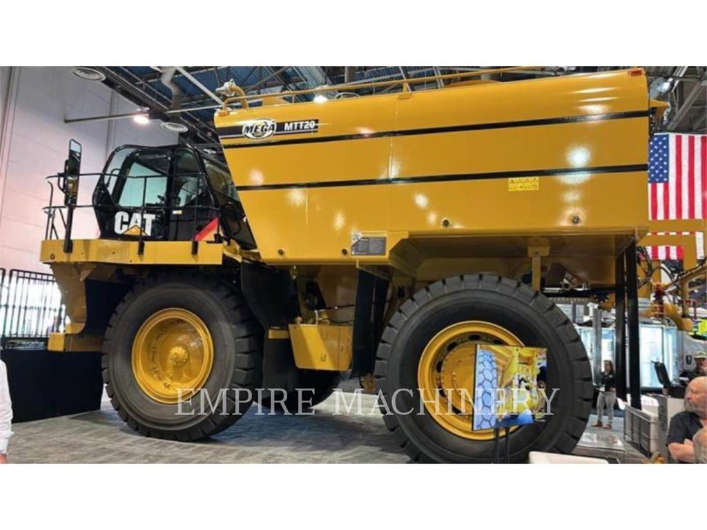CAT 777F WT Поливочные машины