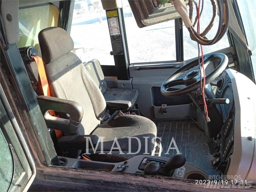 CAT 777GLRC Шарнирно-сочленённые самосвалы