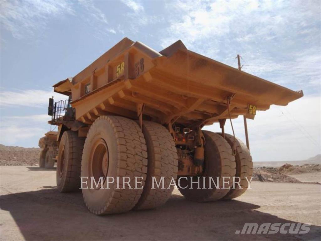 CAT 789 D Шарнирно-сочленённые самосвалы