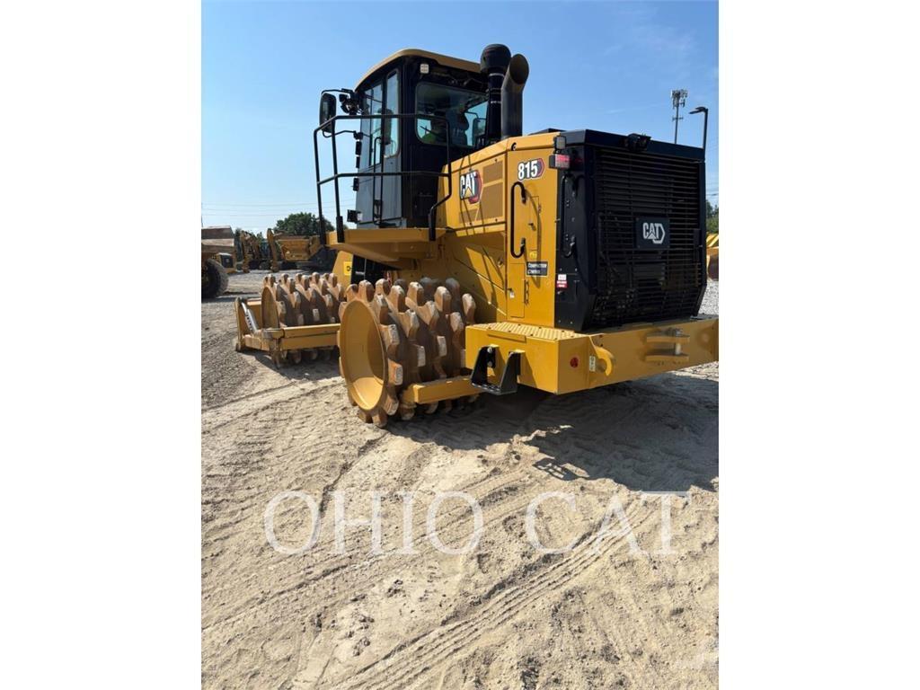 CAT 815 Уплотнители грунта