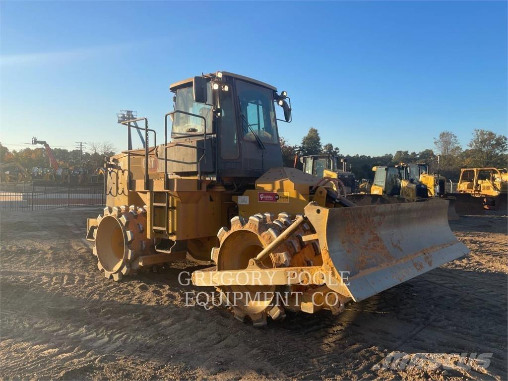CAT 815-11 Уплотнители грунта