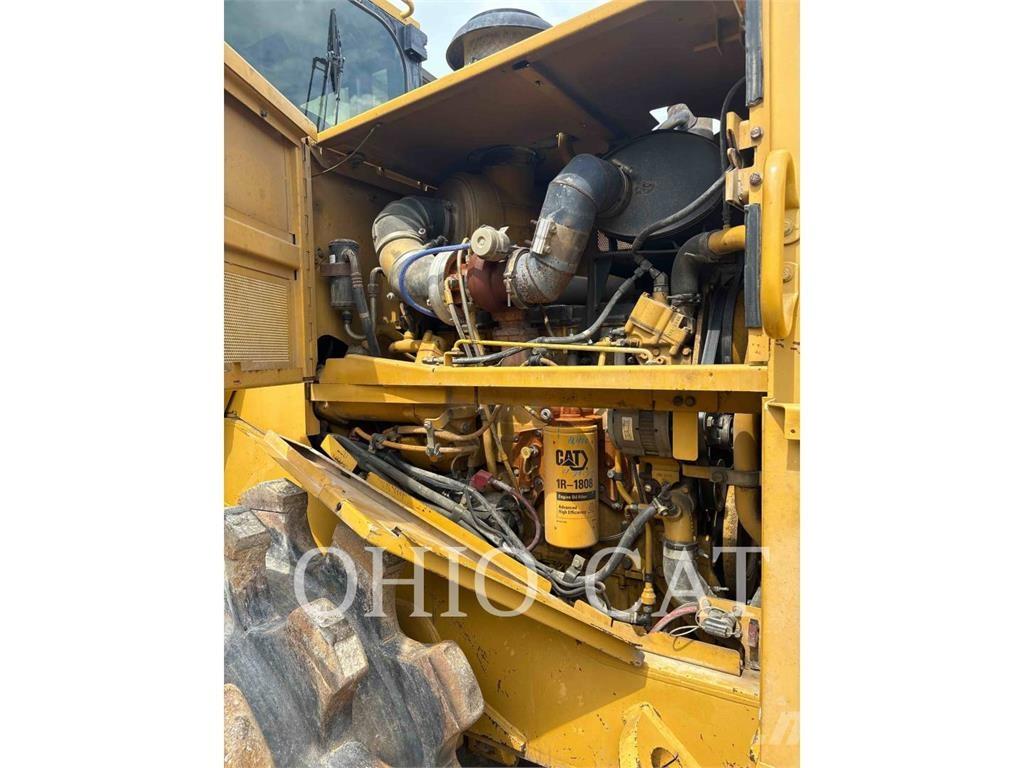 CAT 815F2 Уплотнители грунта