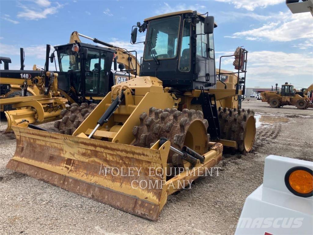 CAT 815K Уплотнители грунта