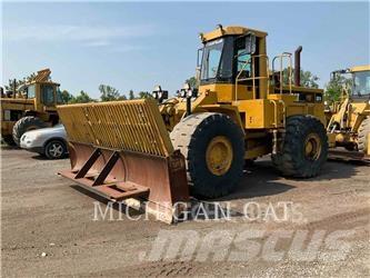 CAT 824C Фронтальные погрузчики