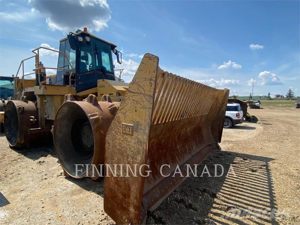 CAT 826H Уплотнители грунта
