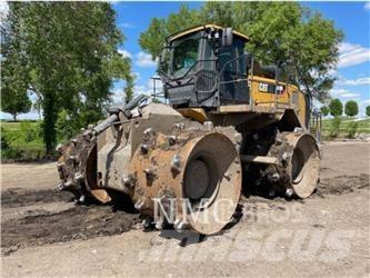 CAT 826K Уплотнители грунта
