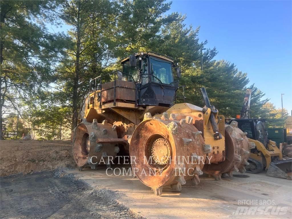 CAT 826K Уплотнители грунта