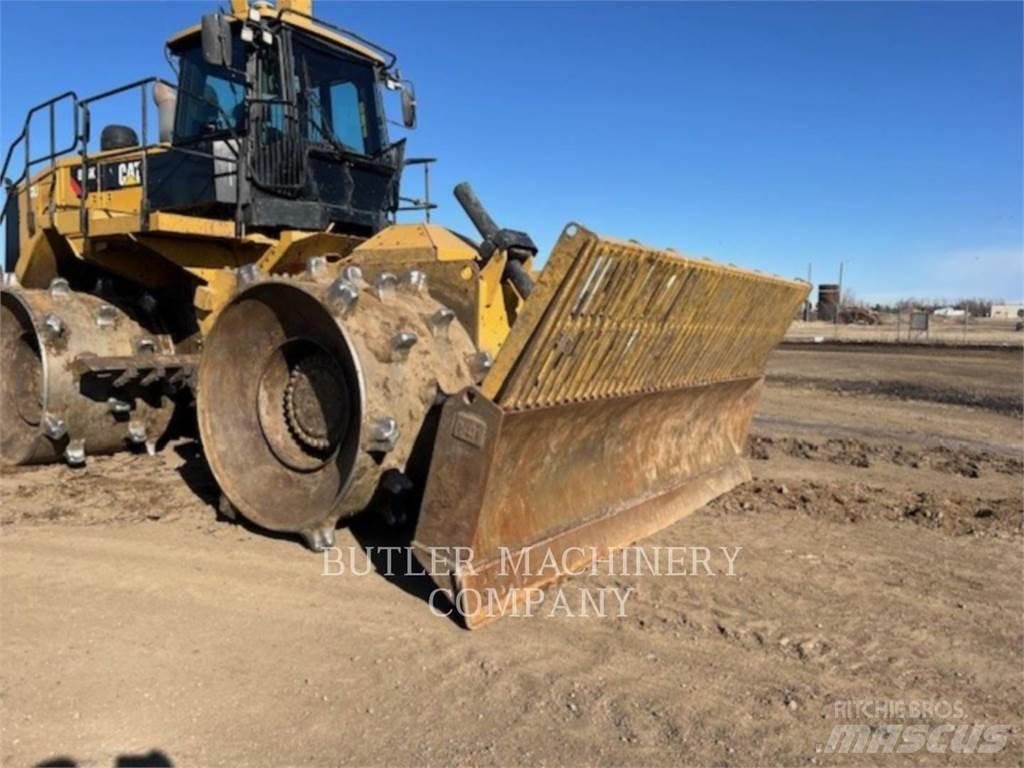 CAT 826K Уплотнители грунта