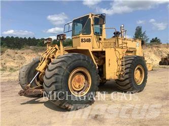 CAT 834B Фронтальные погрузчики