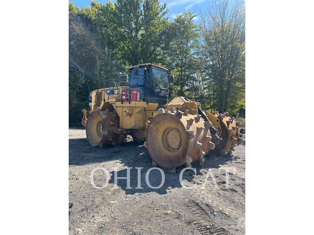 CAT 836K Колесные бульдозеры