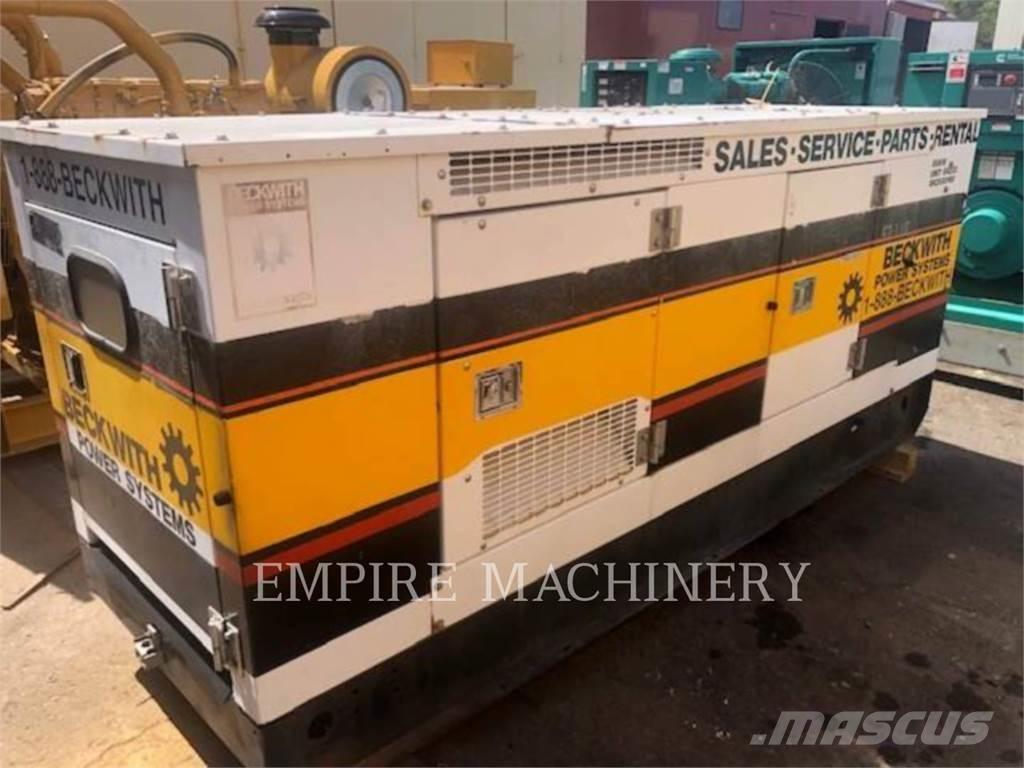 CAT 88KW Дизельные генераторы