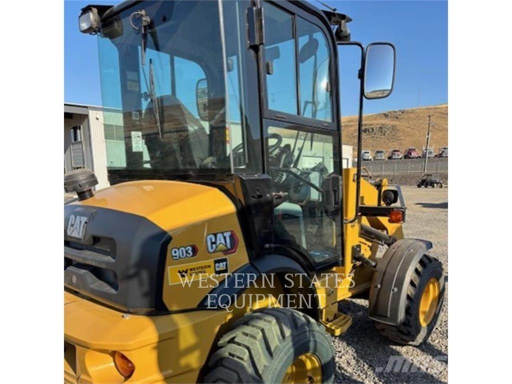CAT 903 Фронтальные погрузчики