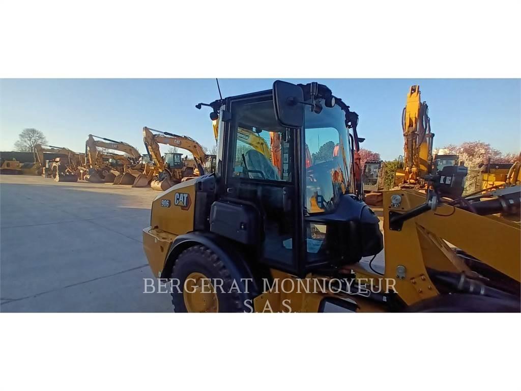 CAT 906 Фронтальные погрузчики
