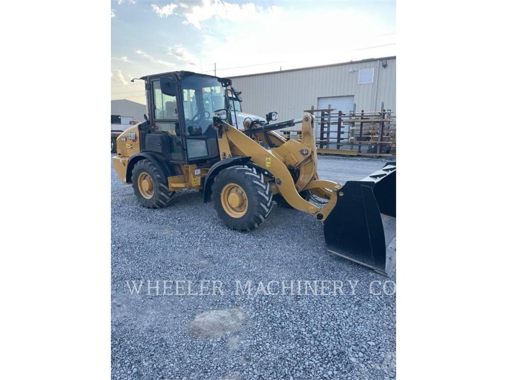 CAT 906 Фронтальные погрузчики