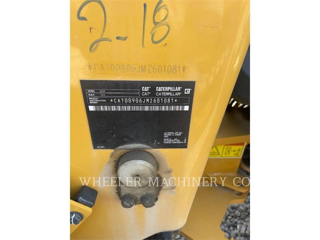CAT 906 Фронтальные погрузчики