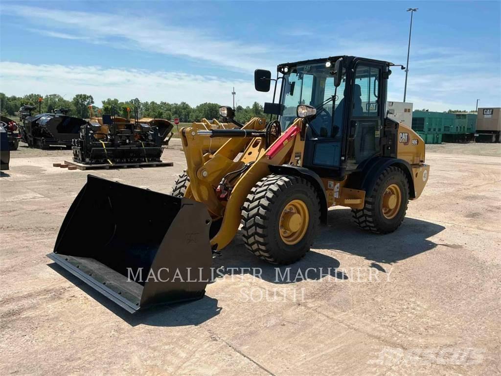 CAT 906 Фронтальные погрузчики