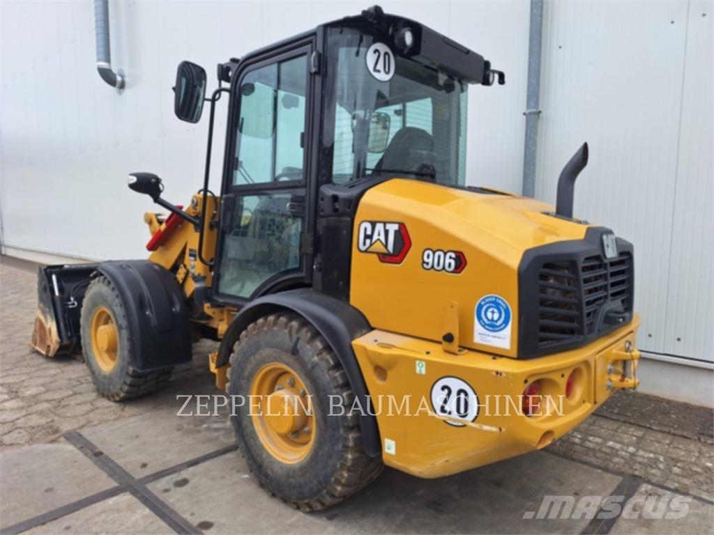 CAT 906-14 Фронтальные погрузчики