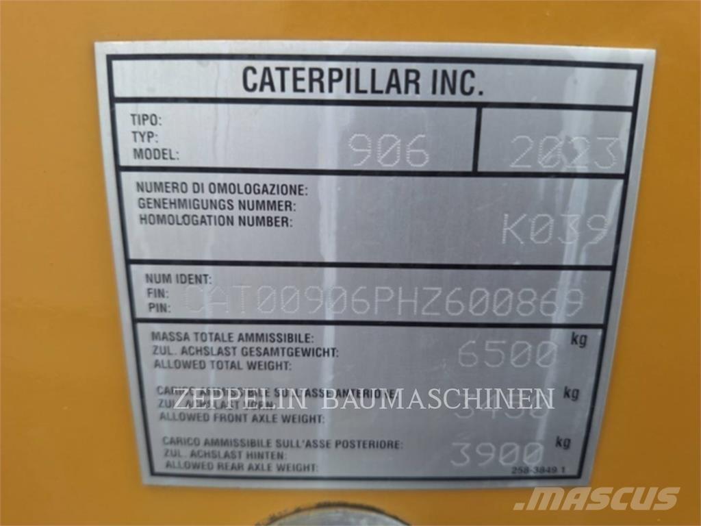 CAT 906-14 Фронтальные погрузчики
