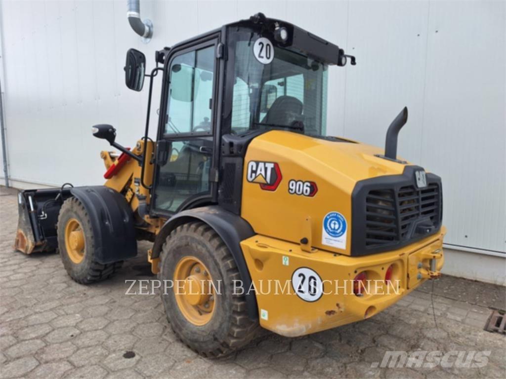 CAT 906-14 Фронтальные погрузчики