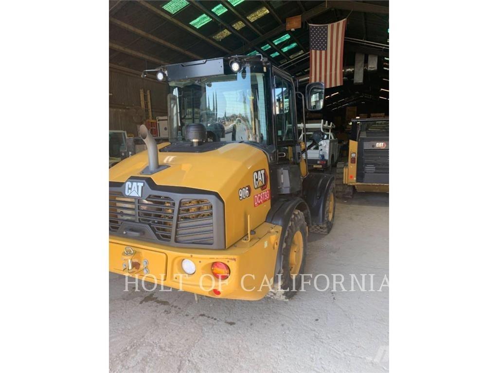CAT 906-14 Фронтальные погрузчики
