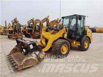 CAT 906 M Фронтальные погрузчики