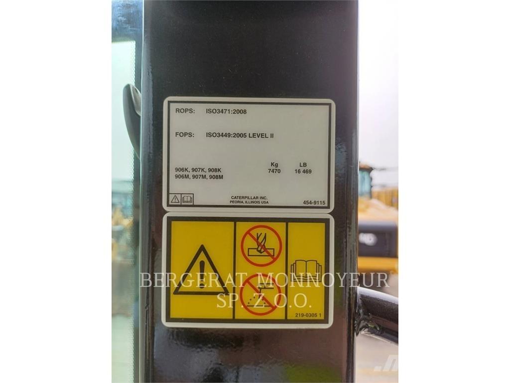 CAT 906 M Фронтальные погрузчики