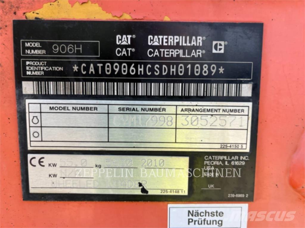 CAT 906H Фронтальные погрузчики