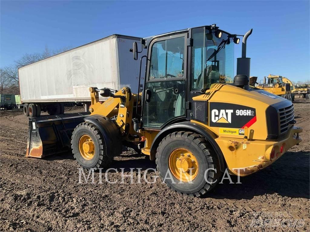 CAT 906H2 Фронтальные погрузчики