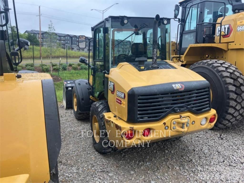 CAT 906M Фронтальные погрузчики