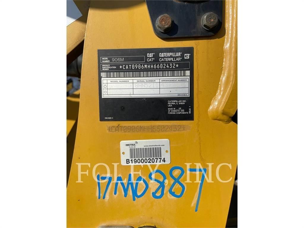 CAT 906M Фронтальные погрузчики