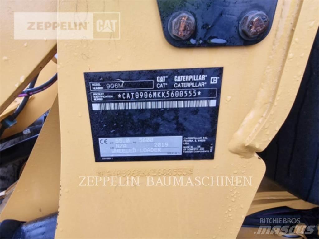 CAT 906M Фронтальные погрузчики
