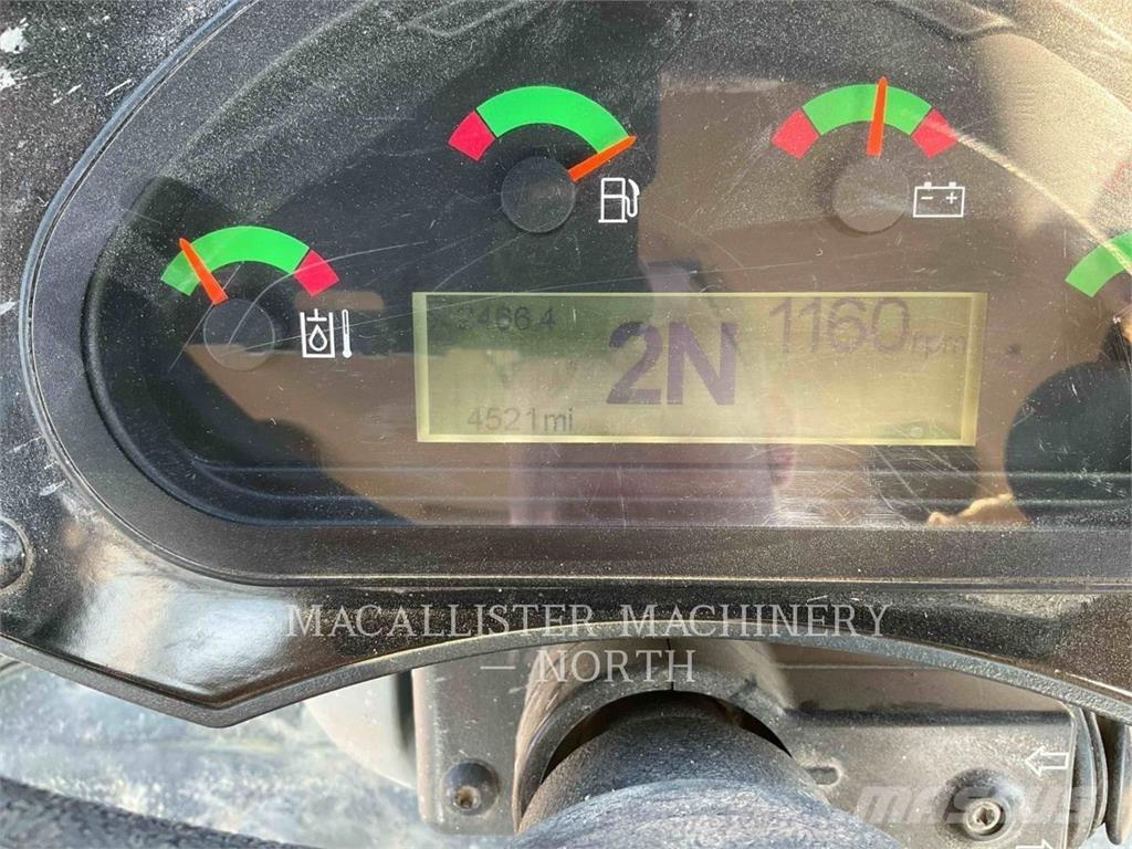 CAT 906M AW+ Фронтальные погрузчики