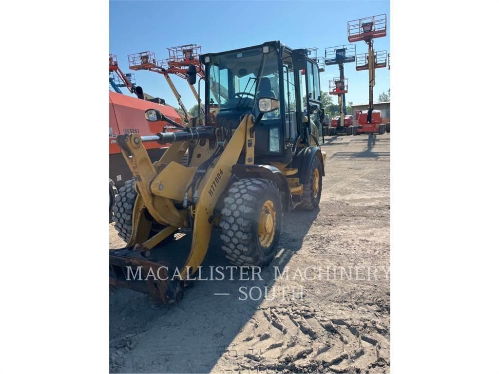 CAT 907M Фронтальные погрузчики