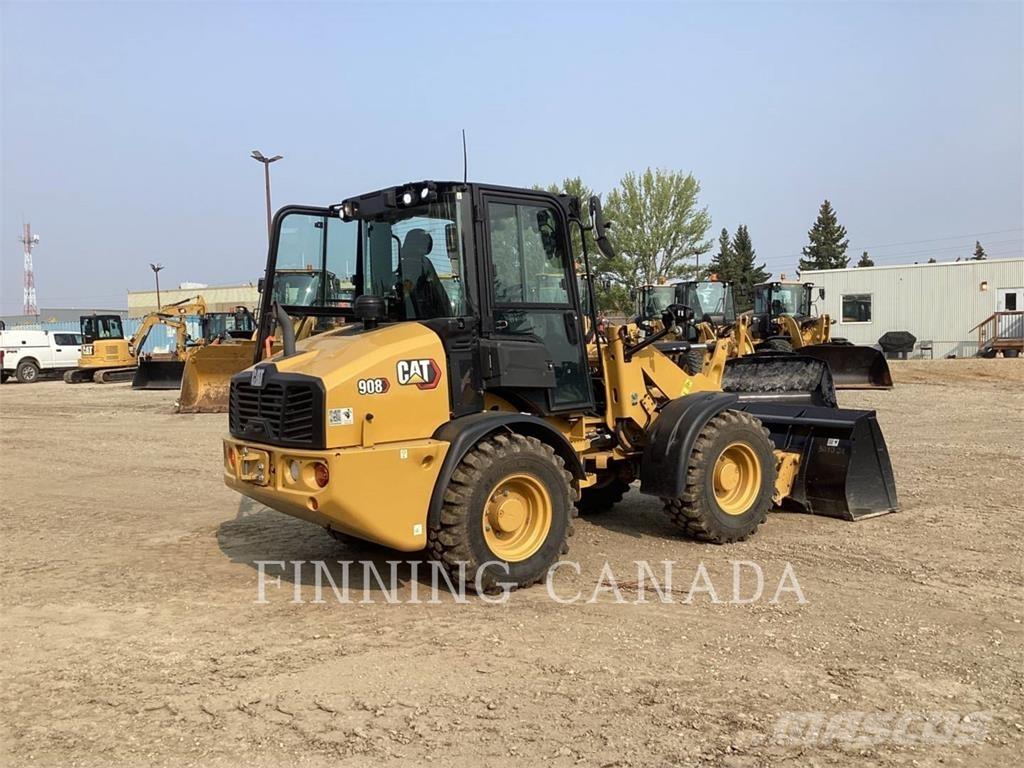 CAT 908 Фронтальные погрузчики