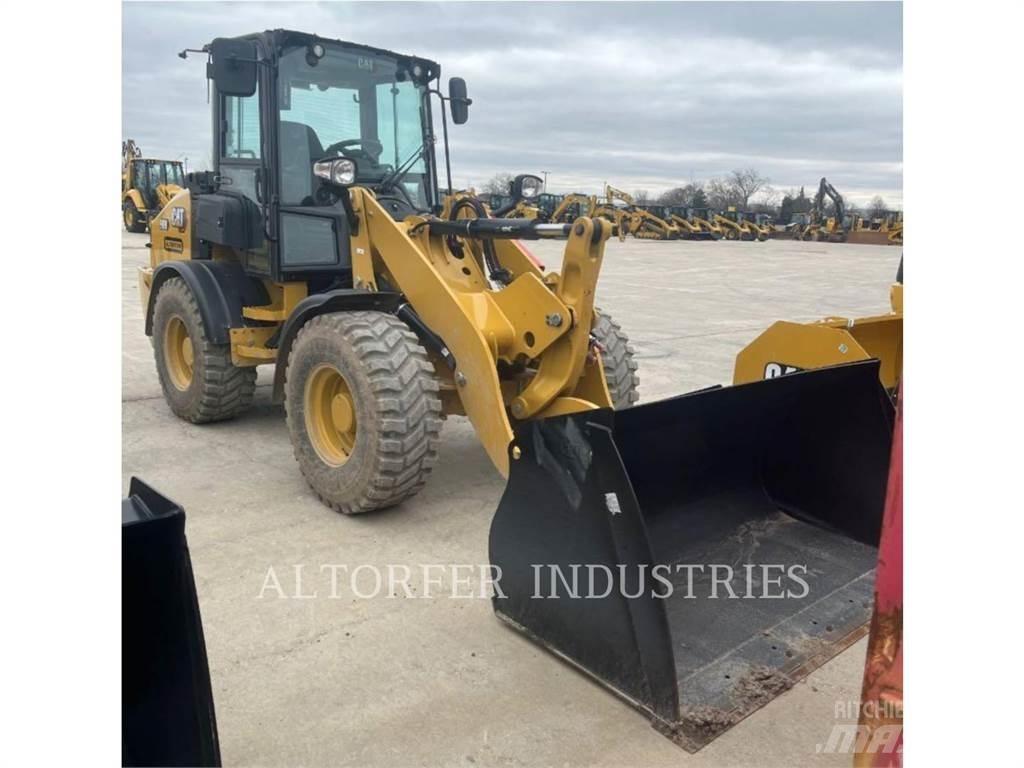 CAT 908-14 Фронтальные погрузчики