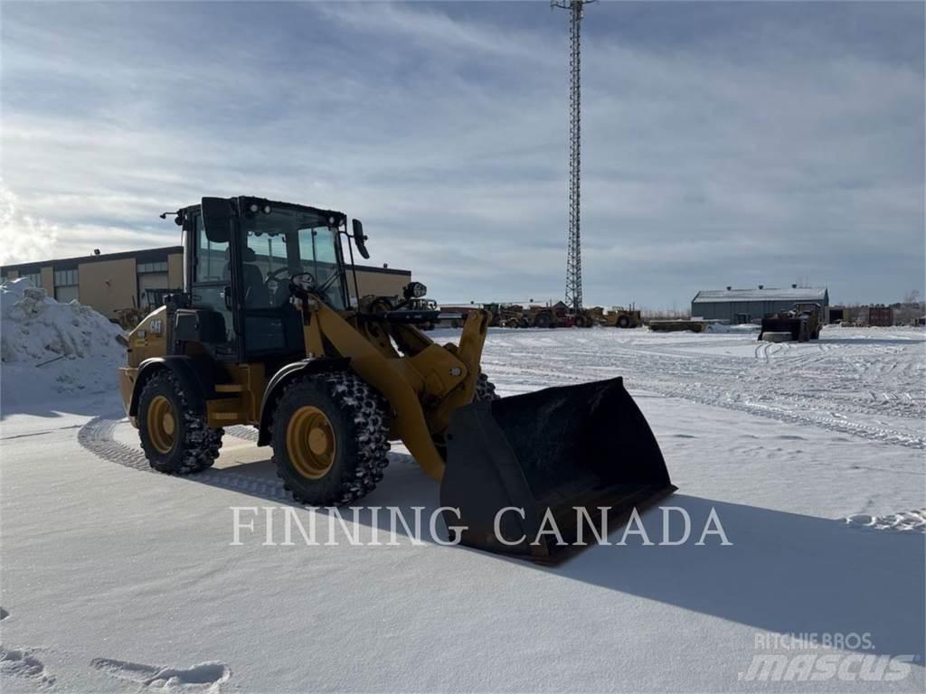 CAT 908-14 Фронтальные погрузчики