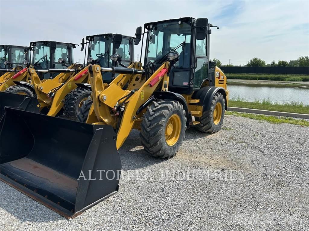 CAT 908-14 Фронтальные погрузчики