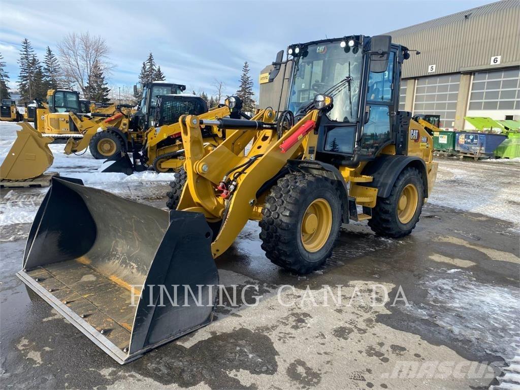 CAT 908-14 Фронтальные погрузчики