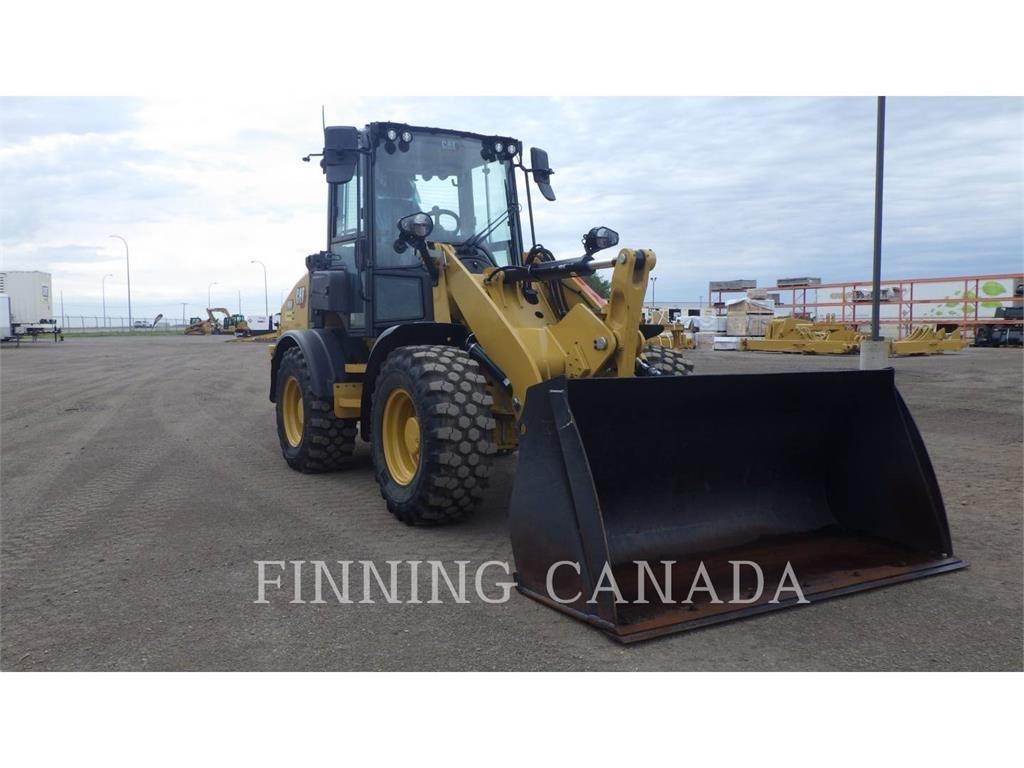 CAT 908-14 Фронтальные погрузчики