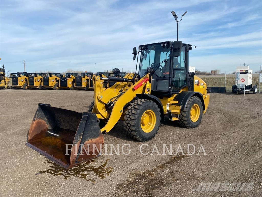 CAT 908-14 Фронтальные погрузчики