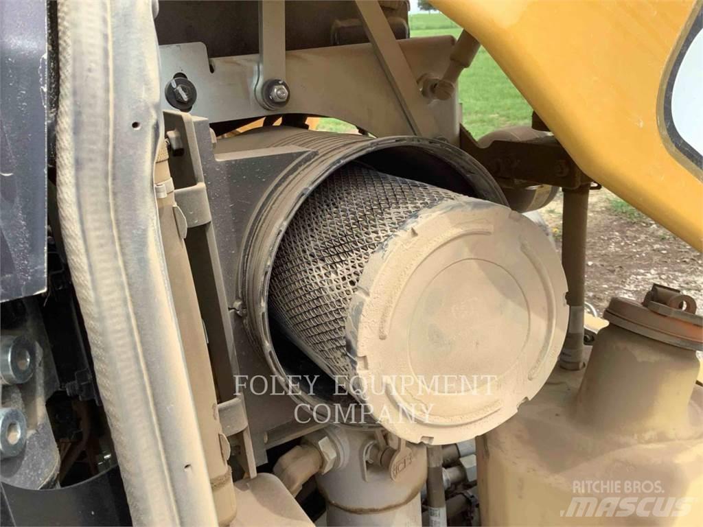 CAT 908-14HL Фронтальные погрузчики