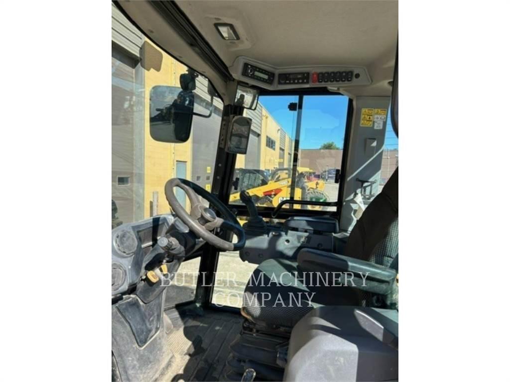 CAT 908-14SLSF Фронтальные погрузчики