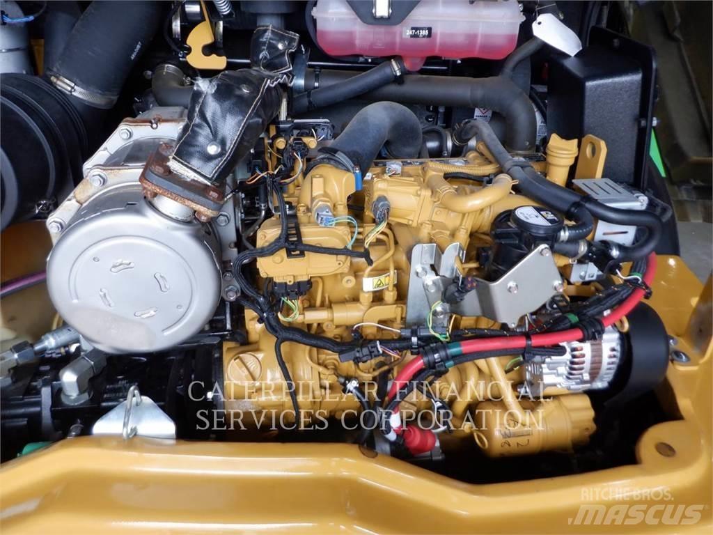 CAT 908M Фронтальные погрузчики