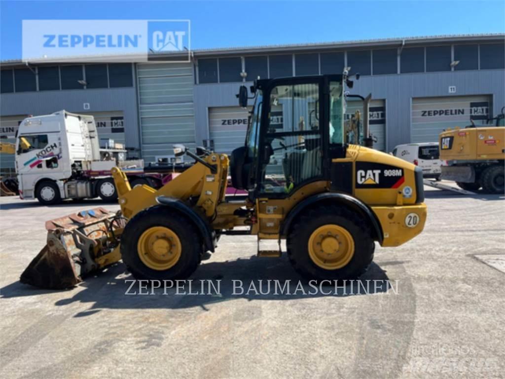 CAT 908M Фронтальные погрузчики