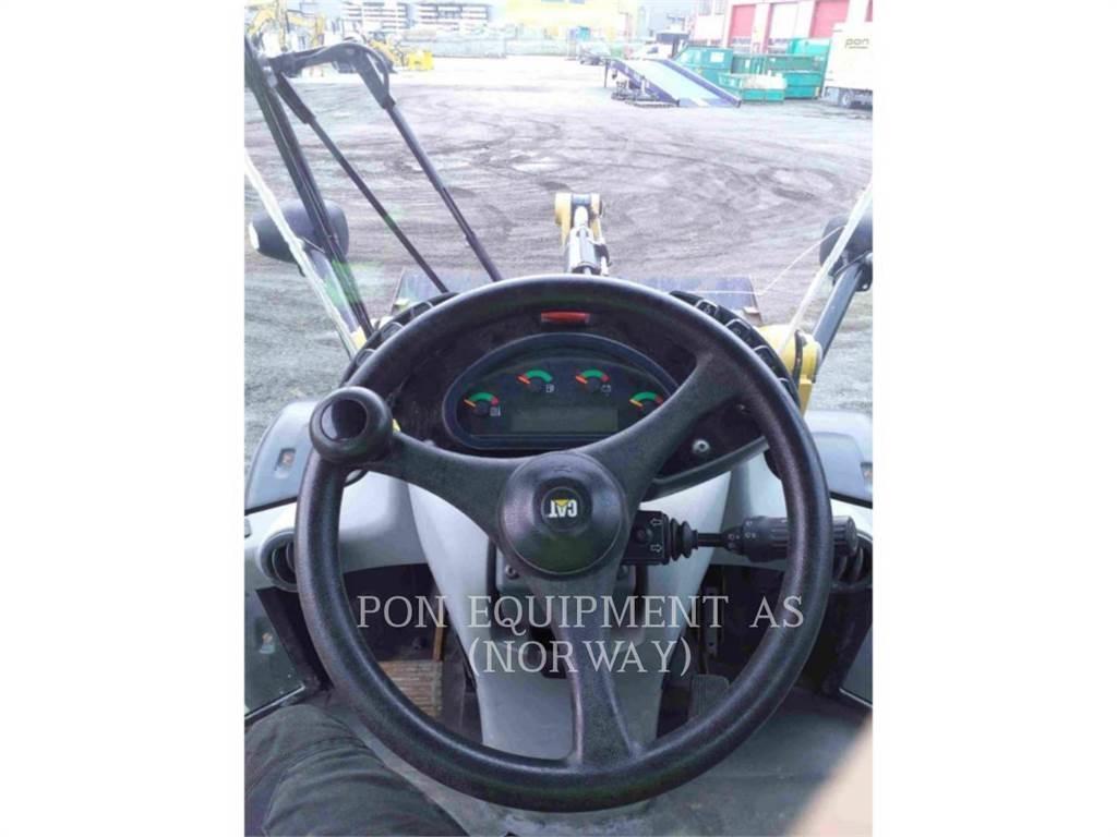 CAT 908M Фронтальные погрузчики