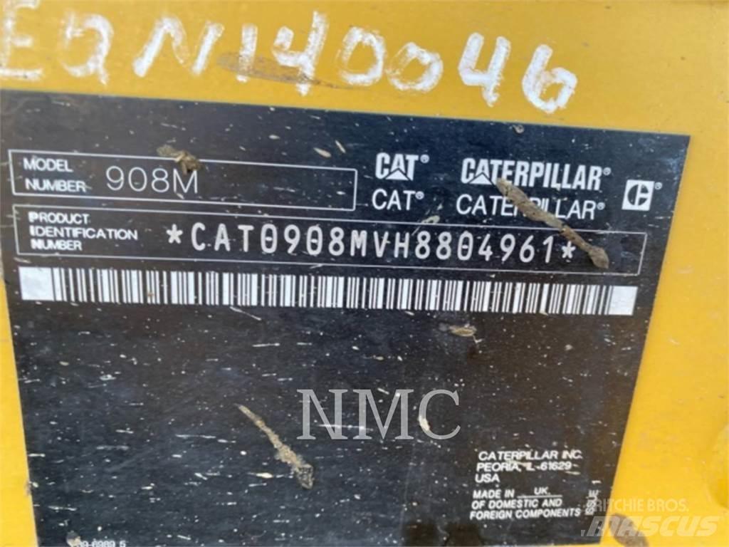 CAT 908M Фронтальные погрузчики