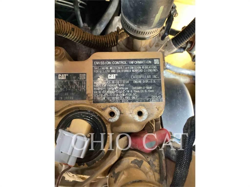 CAT 908M Малые погрузчики