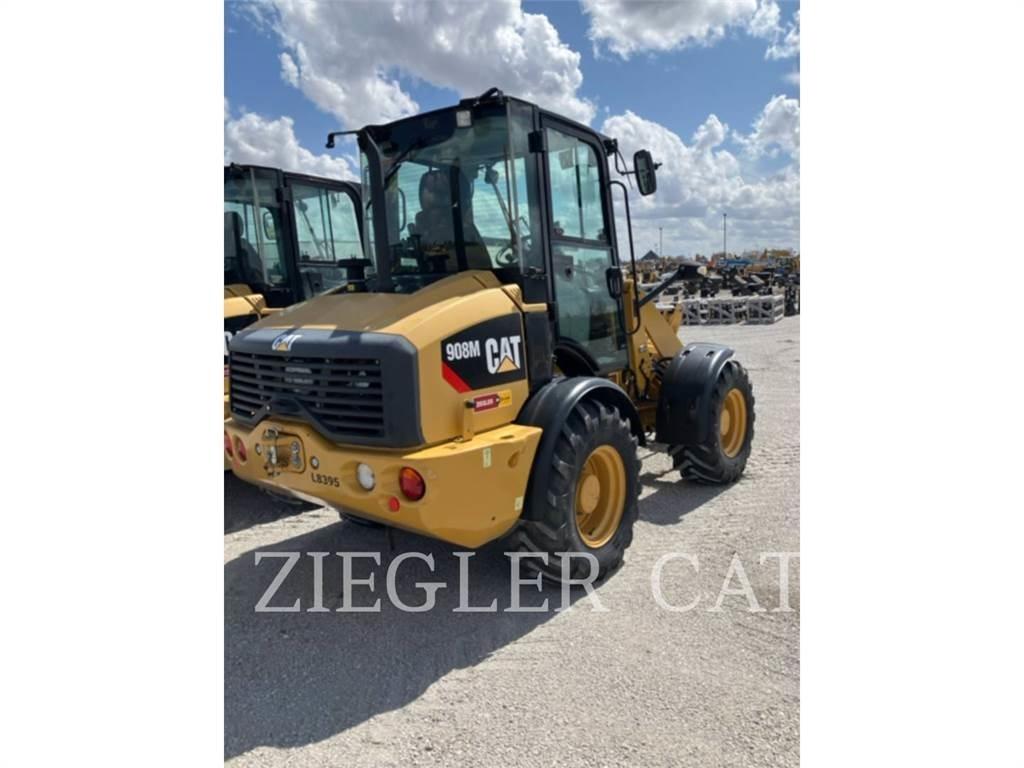 CAT 908M Фронтальные погрузчики