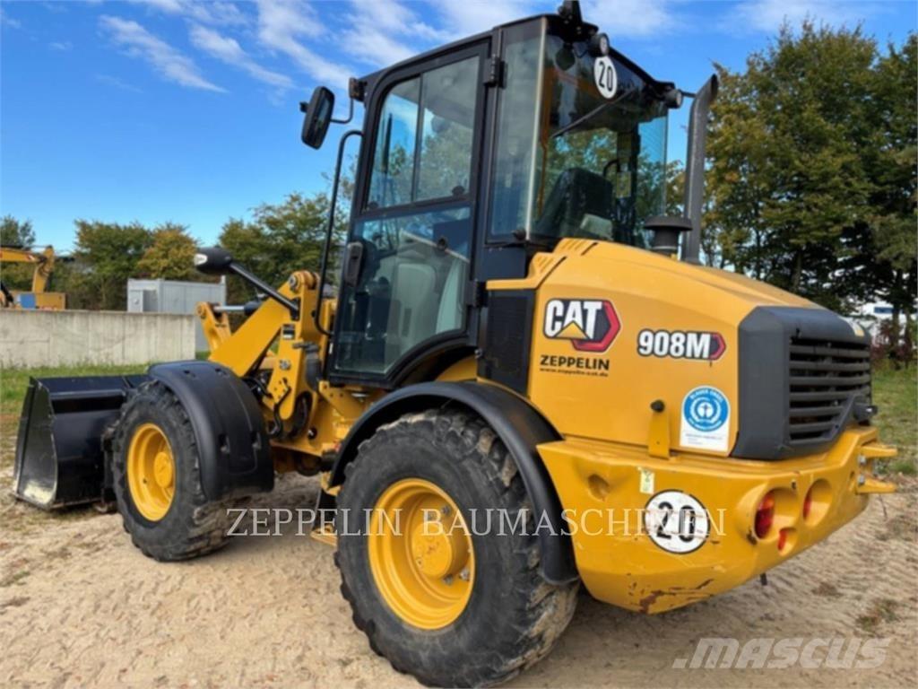 CAT 908M Фронтальные погрузчики